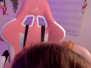 Anyeliic's Live Sex Cam Show