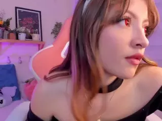 Anyeliic's Live Sex Cam Show