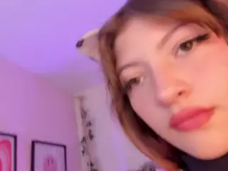 Anyeliic's Live Sex Cam Show