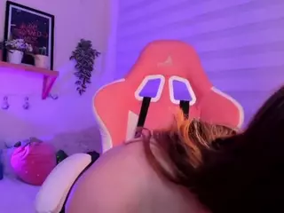 Anyeliic's Live Sex Cam Show