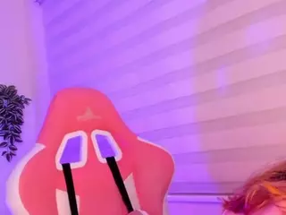 Anyeliic's Live Sex Cam Show