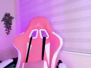 Anyeliic's Live Sex Cam Show