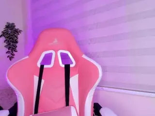 Anyeliic's Live Sex Cam Show