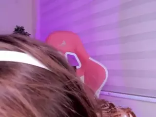 Anyeliic's Live Sex Cam Show