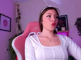 Anyeliic's Live Sex Cam Show