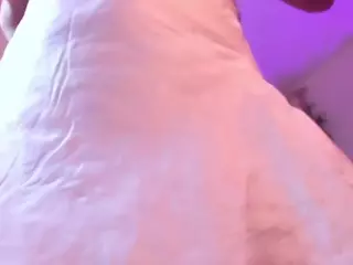 Anyeliic's Live Sex Cam Show