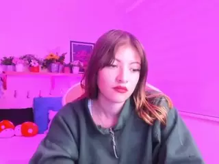 Anyeliic's Live Sex Cam Show