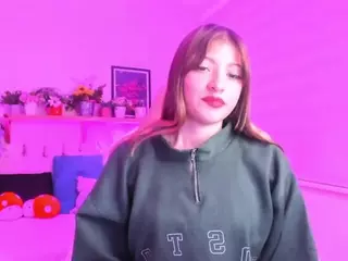 Anyeliic's Live Sex Cam Show