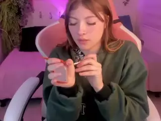 Anyeliic's Live Sex Cam Show