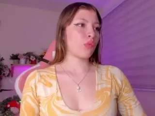 Anyeliic's Live Sex Cam Show