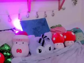 Anyeliic's Live Sex Cam Show