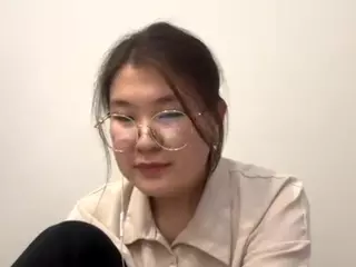 Ella's Live Sex Cam Show