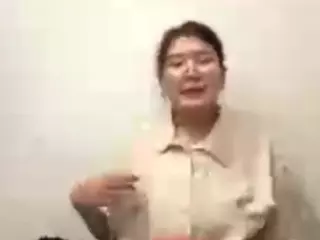 Ella's Live Sex Cam Show