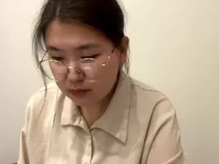 Ella's Live Sex Cam Show