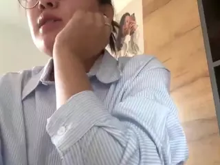 Ella's Live Sex Cam Show
