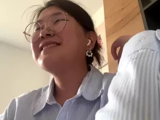 Ella's Live Sex Cam Show