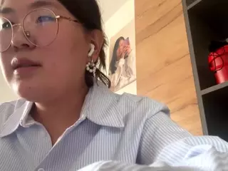 Ella's Live Sex Cam Show