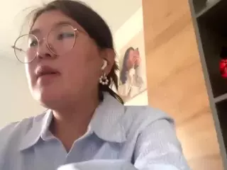 Ella's Live Sex Cam Show