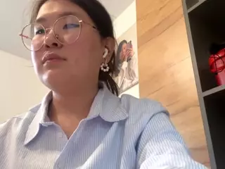 Ella's Live Sex Cam Show