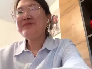 Ella's Live Sex Cam Show
