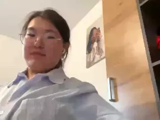 Ella's Live Sex Cam Show