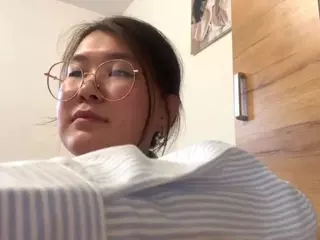 Ella's Live Sex Cam Show