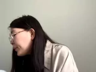 Ella's Live Sex Cam Show