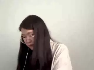 Ella's Live Sex Cam Show