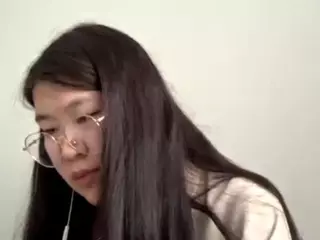 Ella's Live Sex Cam Show