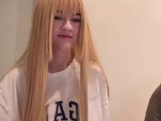DoubleTen's Live Sex Cam Show