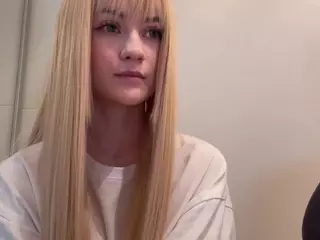 DoubleTen's Live Sex Cam Show