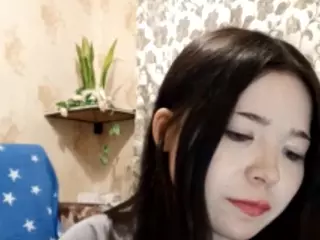 EdithaBenskin's Live Sex Cam Show