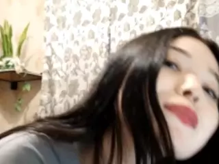 EdithaBenskin's Live Sex Cam Show