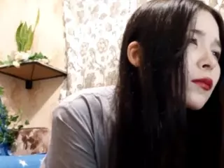 EdithaBenskin's Live Sex Cam Show