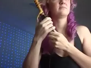 guitarchikk's Live Sex Cam Show