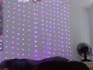 guitarchikk's Live Sex Cam Show