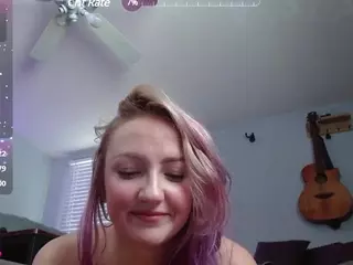 guitarchikk's Live Sex Cam Show