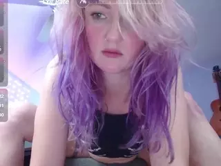guitarchikk's Live Sex Cam Show
