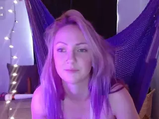 guitarchikk's Live Sex Cam Show