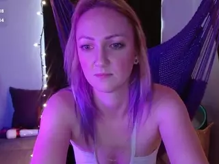 guitarchikk's Live Sex Cam Show