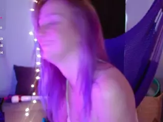 guitarchikk's Live Sex Cam Show