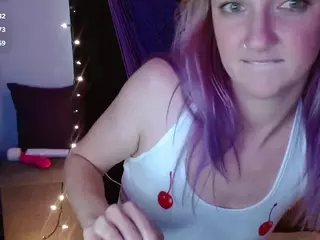 guitarchikk's Live Sex Cam Show