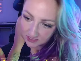 guitarchikk's Live Sex Cam Show