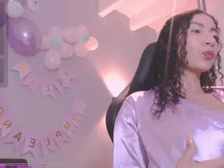 holliwouldy's Live Sex Cam Show