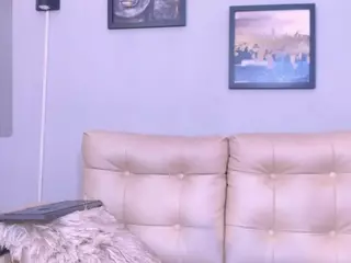 holliwouldy's Live Sex Cam Show