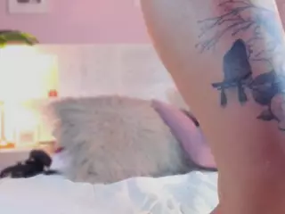 LOREEIN's Live Sex Cam Show