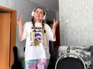 MarianGreaves's Live Sex Cam Show