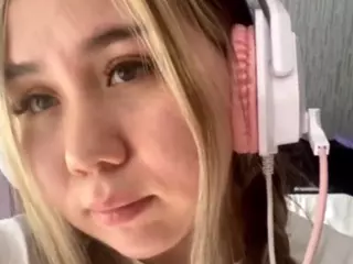 MarianGreaves's Live Sex Cam Show