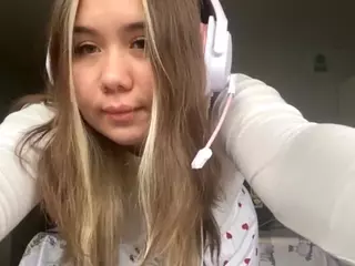 MarianGreaves's Live Sex Cam Show