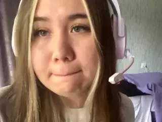 MarianGreaves's Live Sex Cam Show